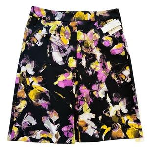 NWT Liz Claiborne Black Floral Pleated With Pockets Skirt Size 12 beautiful 😍